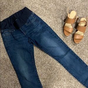 GAP Maternity Skinny Jeans